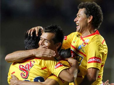 Borgetti, troisième buteur de l'histoire de la première division mexicaine Jared Borgetti