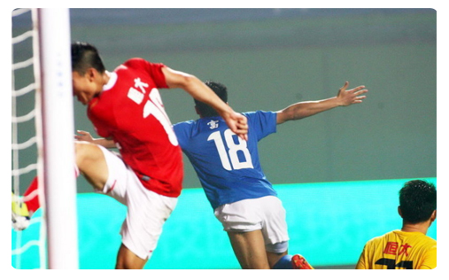 Zhang Yuan crucifie les Evergrande Zhang Yuan