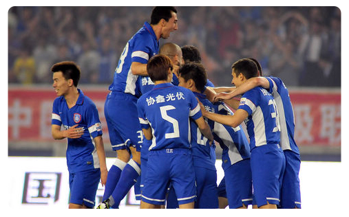Les Sainty encore invaincus se rapprochent du leader Jiangsu Shuntian