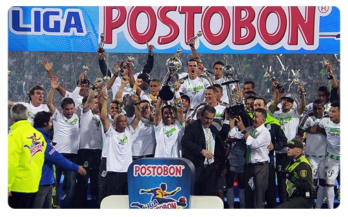 Atlético Nacional L'Atlético Naciona tri-campeon