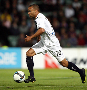 A l'image d'Archie Thompson, Melbourne reprend sa course en avant. Archie Thompson