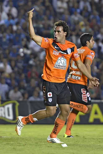 Esqueda Esqueda dédie son but aux fans de Querétaro